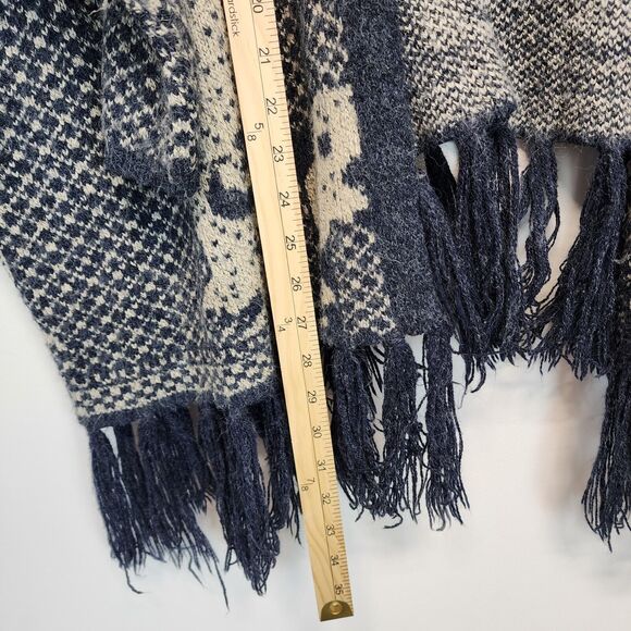 En Ceme Fringe Cardigan Poncho Sweater Size M Relaxed Fit Blue Long Sleeve Boho - Picture 13 of 16